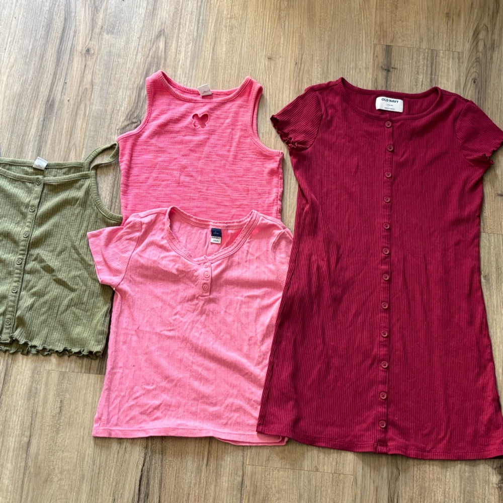 Old Navy Pink Button-Up Top
